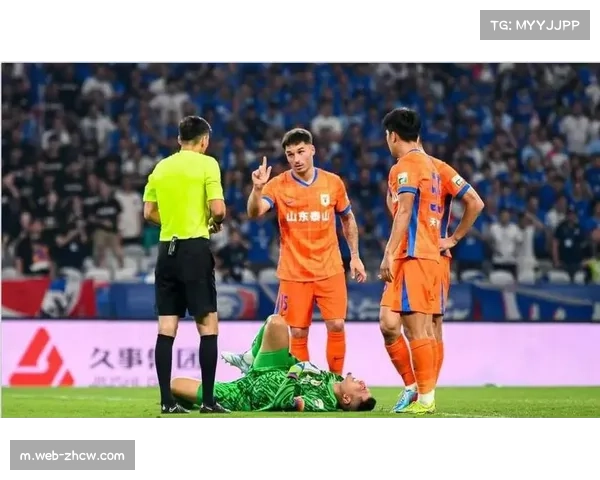 泰山队阵容微调彭啸迎来首发机会替代路易斯洛佩斯登场 泰山队阵容微调彭啸迎来首发机会替代路易斯洛佩斯登场