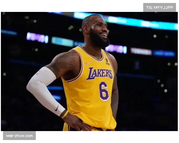 湖人轮换或扩至十一人，布朗尼詹姆斯有望获更多时间